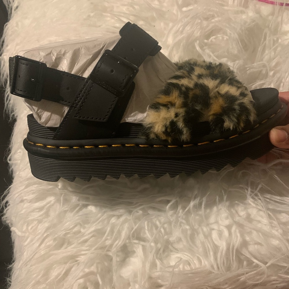 Dr.Marten LEOPARD FAUX FUR Platform Sandal